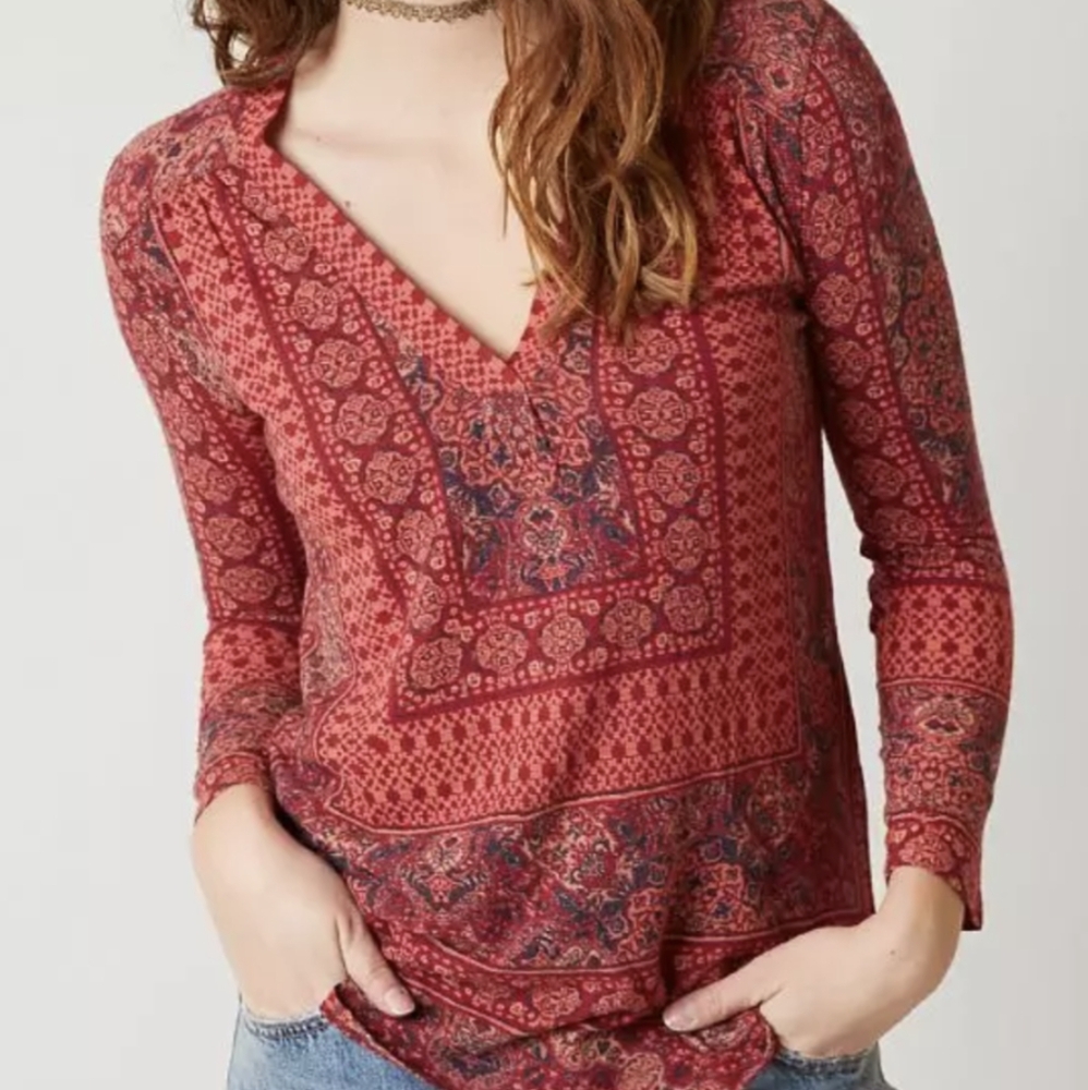 Lucky Brand Shirt, size S, shades of red.  Excellent condition.